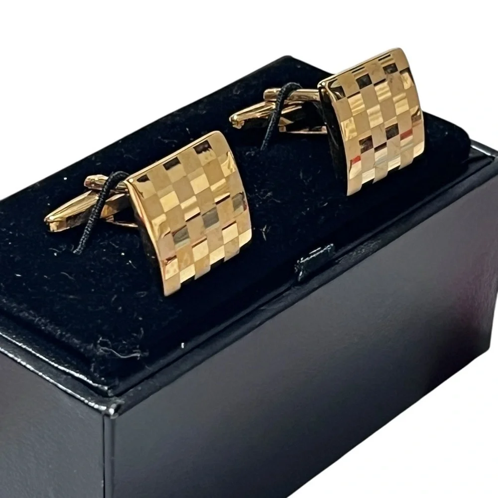 Gold Checkered Cufflinks☑️